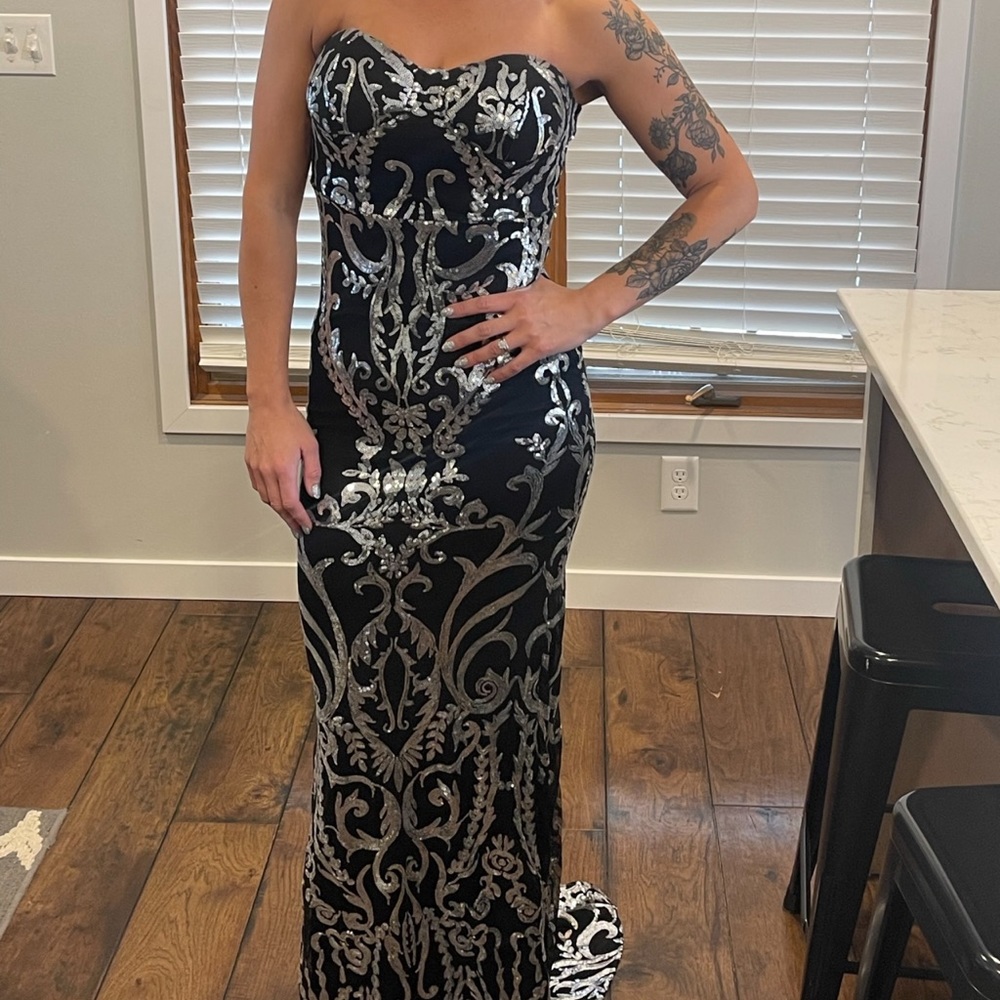Size 2 or xs formal gown, worn once